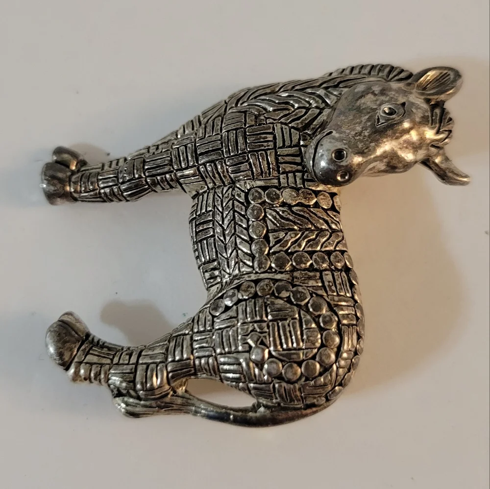 Fashion Jewelry silvertone miniature